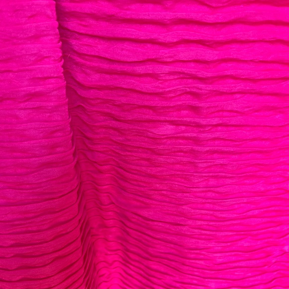 Short Dress - Picture 3 of 6